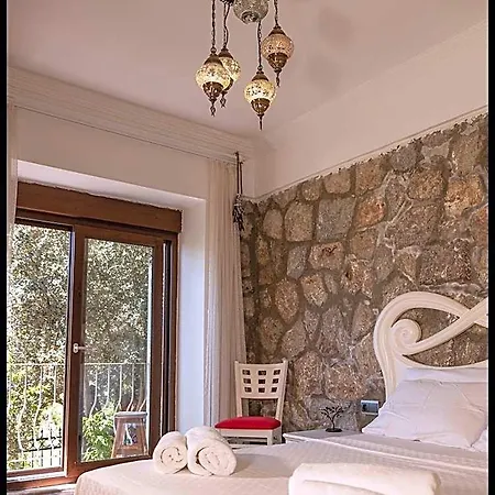 Casa Di Pietra Hotel