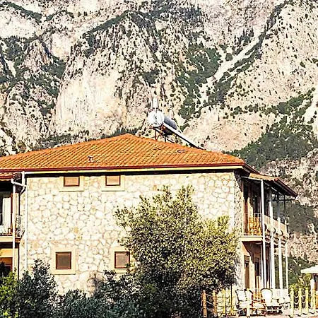 Hotel Casa Di Pietra